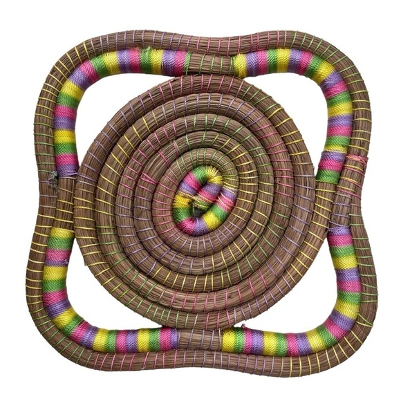 Pine Needle Wrapped Handwoven Honduran Trivet-$ for Women in Honduras 🇭🇳 - Picture 1 of 4